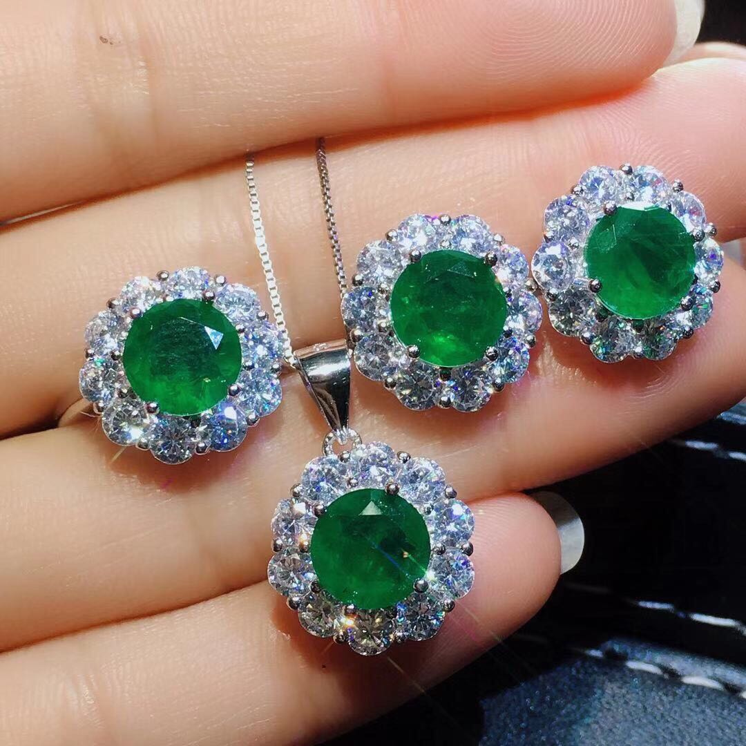 Colombian Emerald Ring Pendant Earring Set